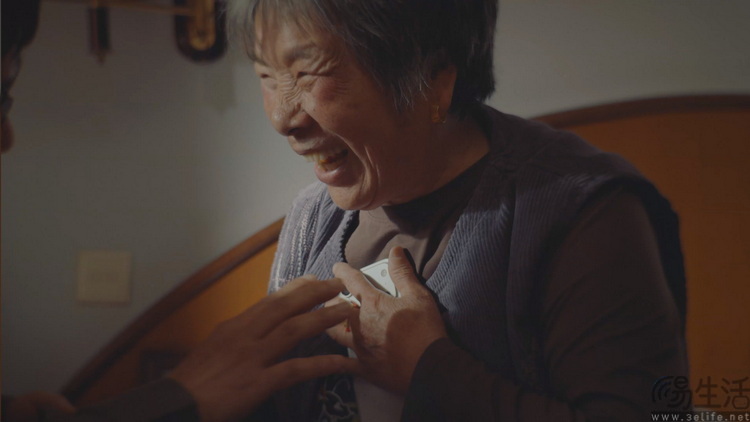 从触感反馈到AI无障碍，苹果借“人文”之名秀技术