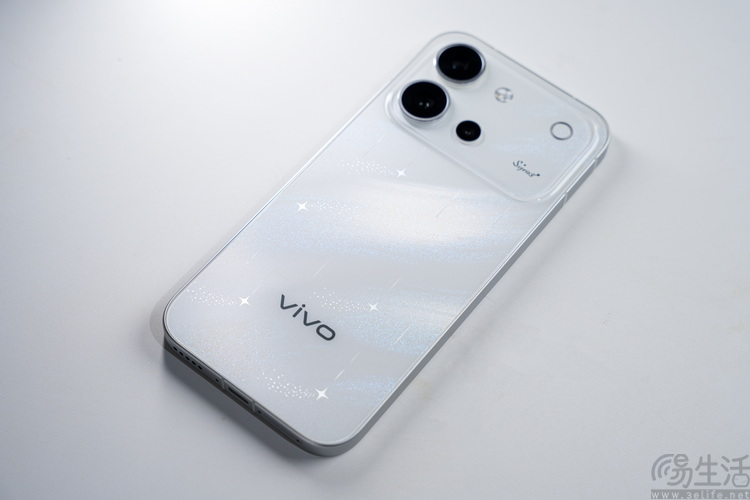 vivo S60首发评测:拒绝随大流,坚守“质价比” vivo S60首发评测:拒绝随大流,坚守“质价比”