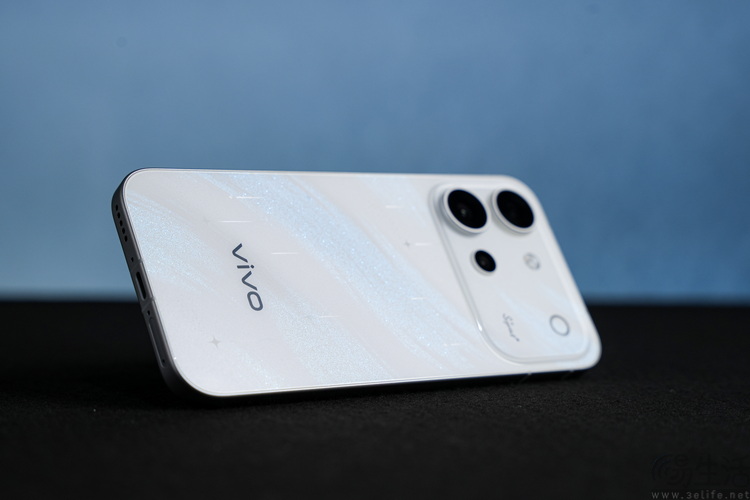 vivo S60首发评测:拒绝随大流,坚守“质价比” vivo S60首发评测:拒绝随大流,坚守“质价比”