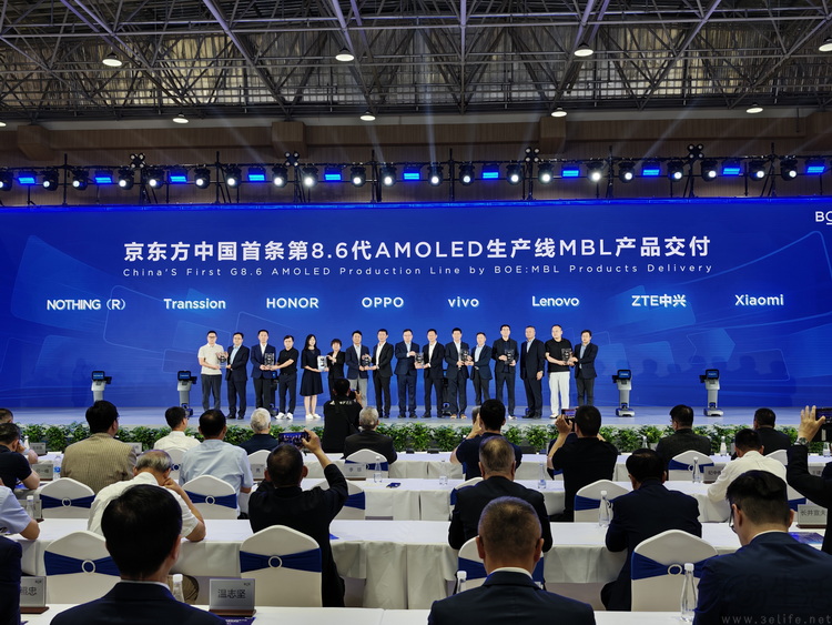 率先落地8.6代线，京东方想要推动“国屏”新时代
