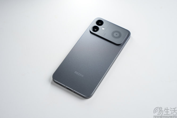REDMI K90 至尊版首发体验：更有诚意的游戏旗舰