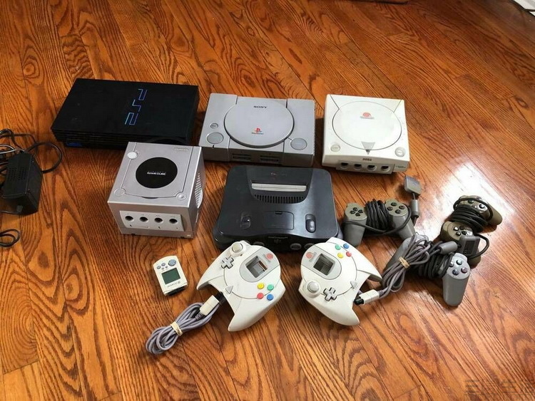 游戏主机比PC有性价比？这话20年前就过时了