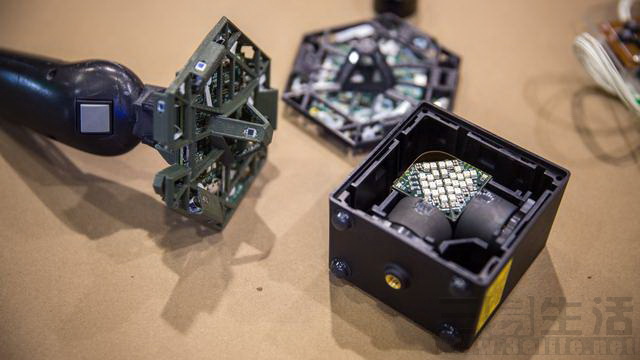 18102212979601.jpg 01.jpg