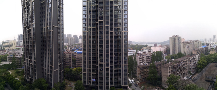 103.jpg