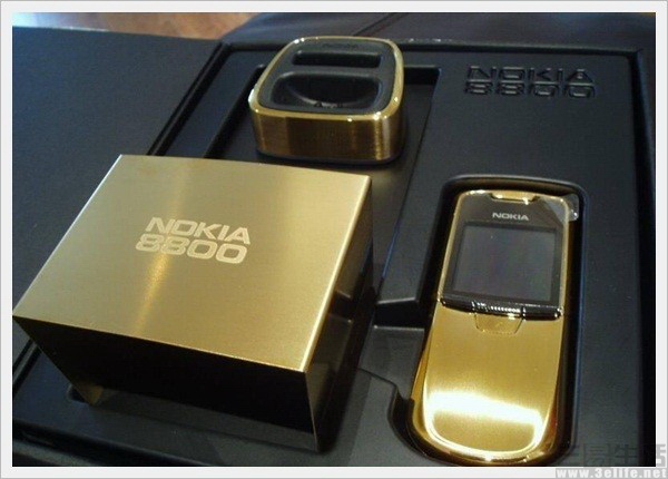 nokia-8800-gold.jpg