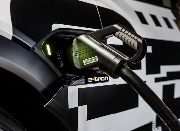 13525977105406.jpg 06.jpg