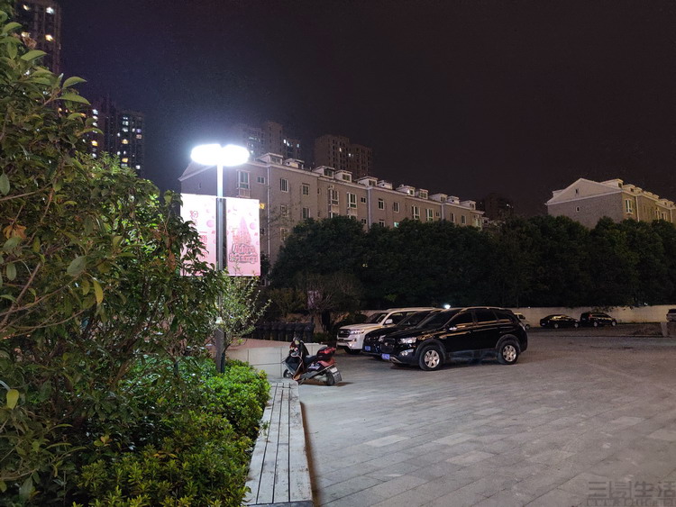 18101085854286.jpg 86.jpg