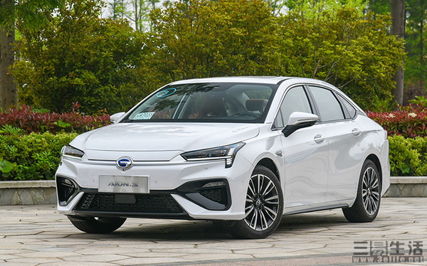 16165834753602.jpg 02.jpg