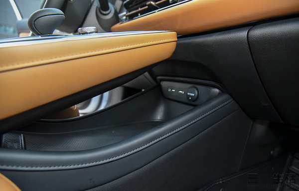 16312032283205.jpg 05.jpg