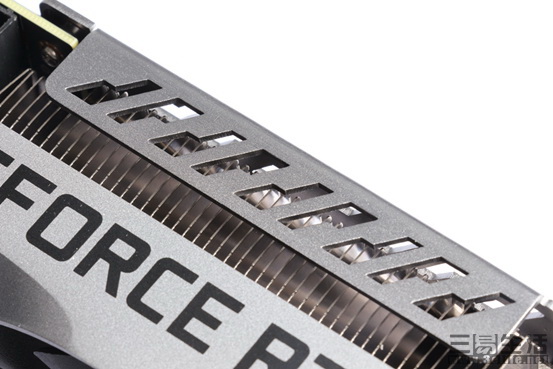 18490060131409.jpg 09.jpg