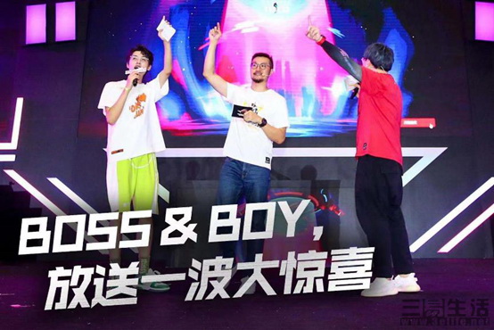 02.jpg