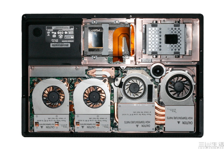 avadirect-clevo-x7200-internals.jpg