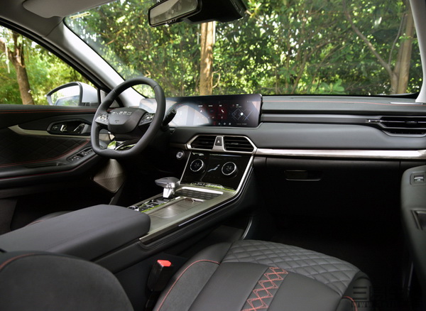 15413645450804.jpg 04.jpg