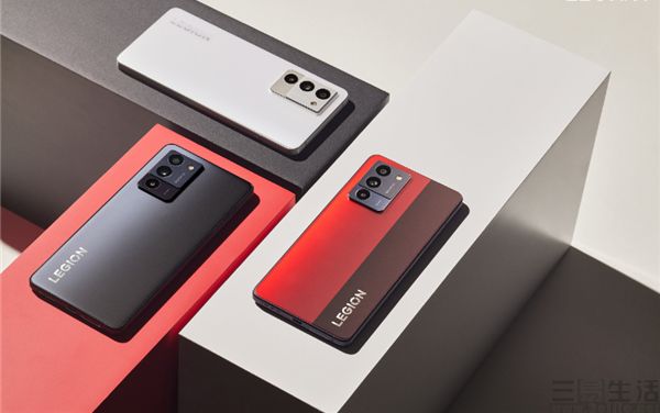 联想拯救者手机Y70新一代官宣,将于5月发布 联想拯救者手机Y70新一代官宣,将于5月发布