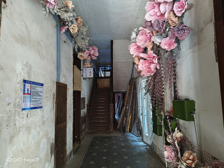 image110.jpg
