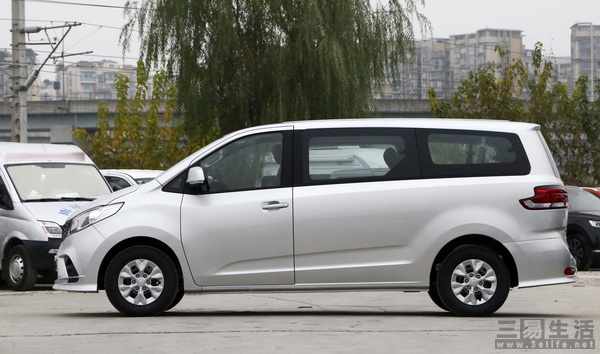 18424984409801.jpg 01.jpg