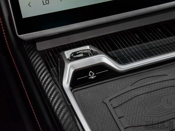 16001597150205.jpg 05.jpg