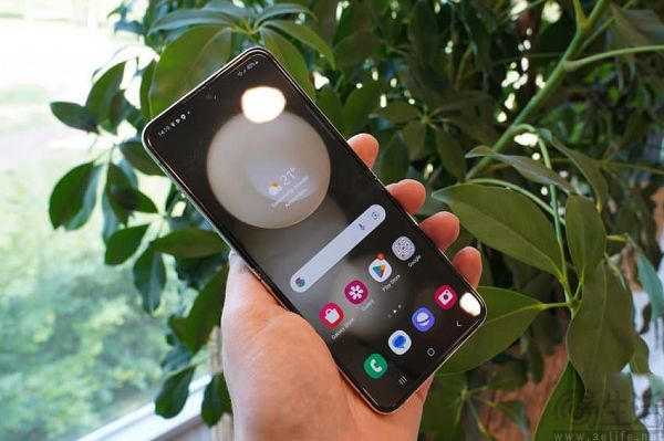 nEO_IMG_44.jpg