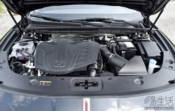 2025款红旗H5正式上市 10款车型售15.98万元起