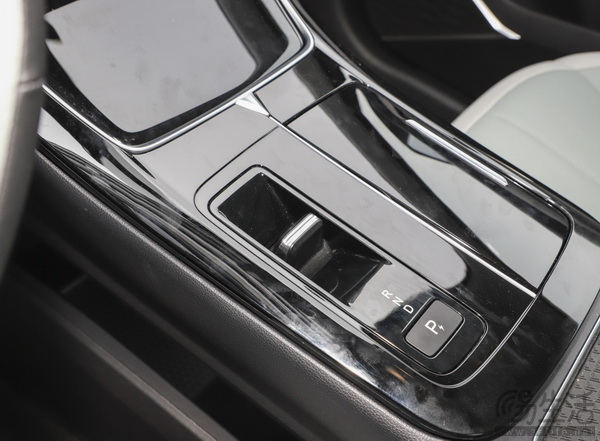 15135354092704.jpg 04.jpg