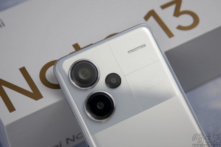 Redmi Note13 Pro+首发评测：高端体验大众化