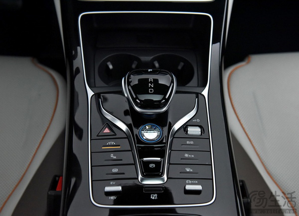 18011418053305.jpg 05.jpg