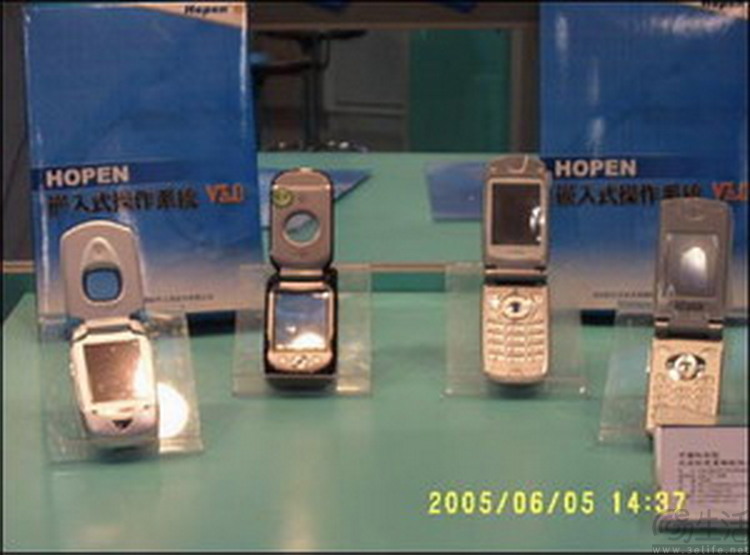 0932502413-2.jpg