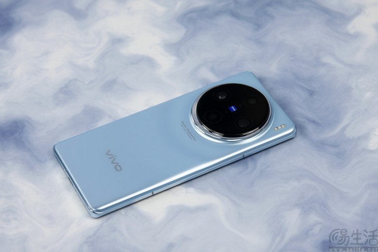 疑似vivo X100 Pro+更多配置曝光，或配备2K屏幕