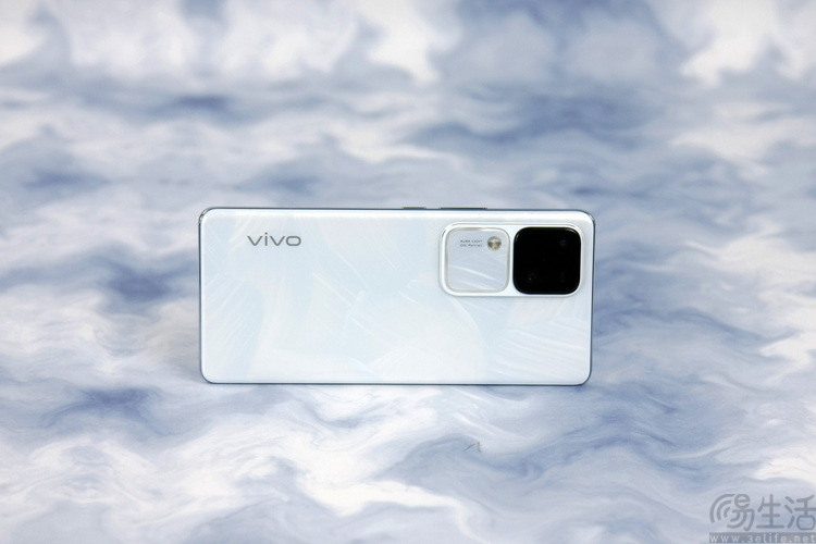 vivo S18系列两款新机开售，到手价格2099元起