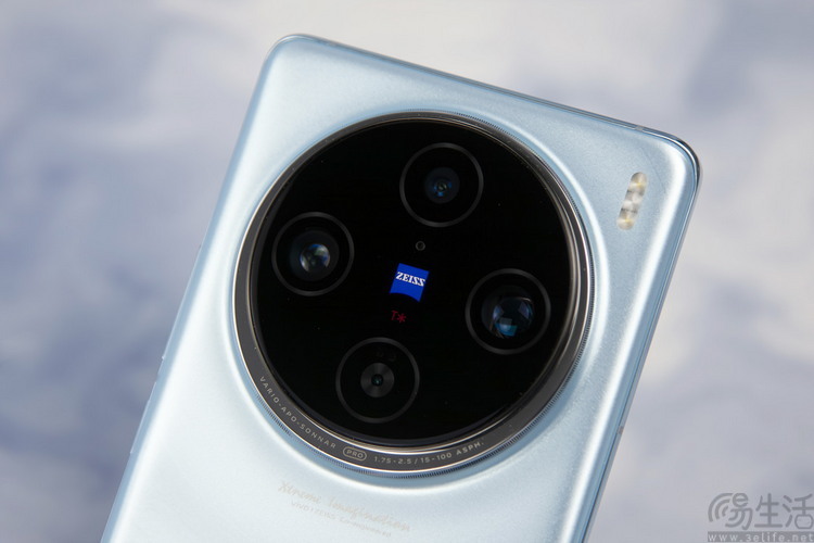 vivo X100系列全高频调光功能推送，屏幕更护眼