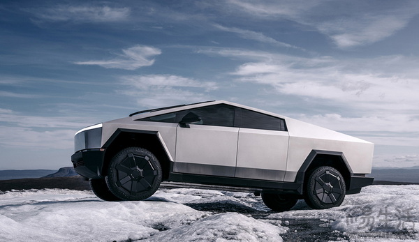 特斯拉Cybertruck实车运抵国内 即将开启中国巡展 特斯拉Cybertruck实车运抵国内 即将开启中国巡展