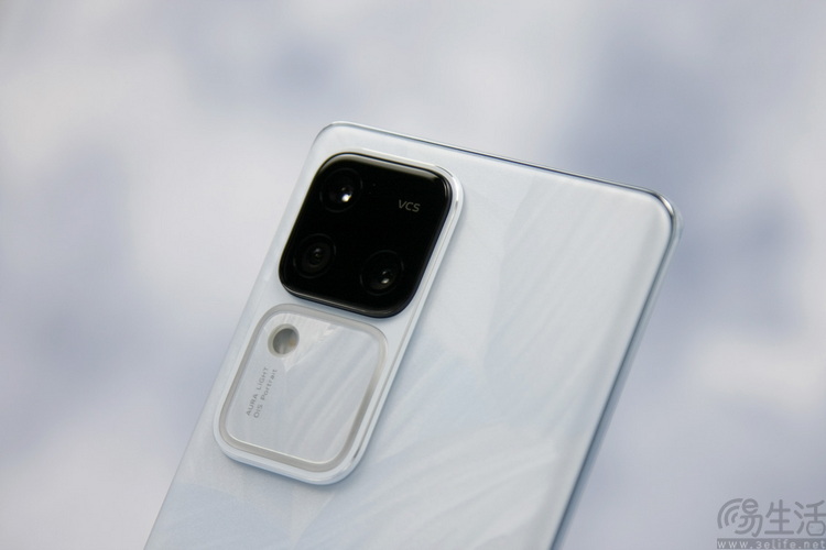 vivo V30产品渲染图曝光，外观设计详情揭晓
