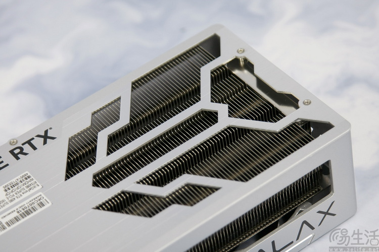 影驰RTX4080 SUPER金属大师OC评测：硬核玩家首选