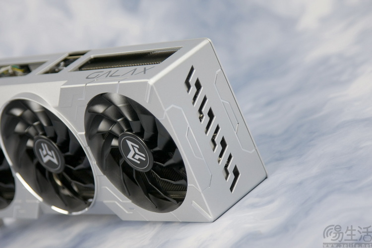 影驰RTX4080 SUPER金属大师OC评测：硬核玩家首选