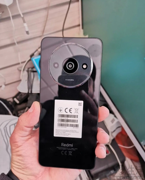 Redmi  A3搭载6.71英寸屏幕，支持90Hz刷新率