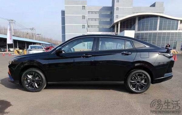 2024款东风风神奕炫上市 售价区间7.79-8.79万元