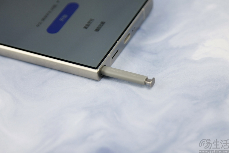 Galaxy S24 Ultra深度评测：风格独特的AI机皇