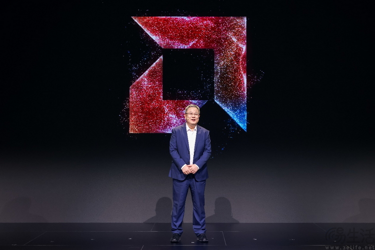 AMD潘晓明：携手产业链合作伙伴迈入AI PC新时代！