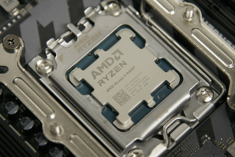 新时代3A亲民典范，AMD 锐龙8400F整机评测