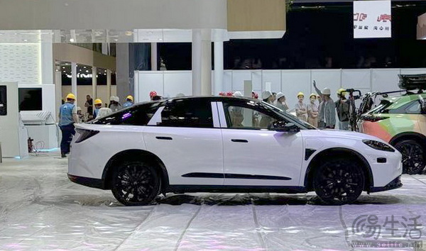 极狐阿尔法S先行版即将在2024北京车展正式上市