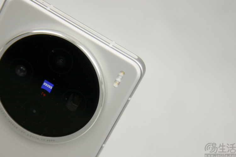 vivo X100s评测：首发天玑9300+，性能、影像越级
