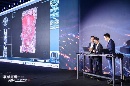 联想商用AI PC让大模型从云端走向本地，带来七大本地化AI功能