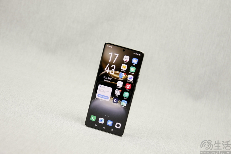 vivo X100 Ultra首发评测：堆料到极致、重新定义顶级影像旗舰