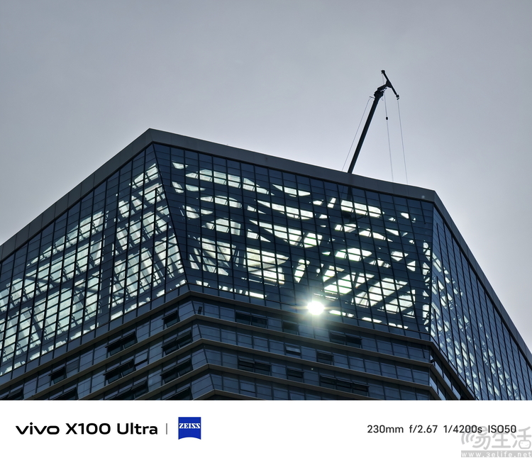 vivo X100 Ultra首发评测：堆料到极致、重新定义顶级影像旗舰