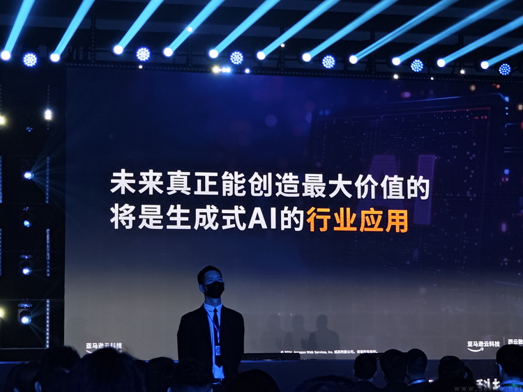 亚马逊云科技：技术与行业优势是最大领先底气