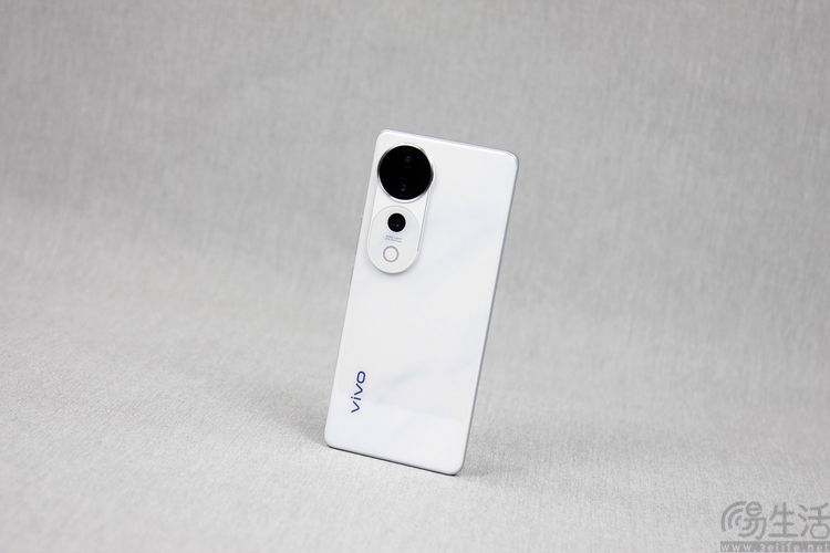 vivo S19系列双机评测：超薄、性能与人像摄影，一次都能满足