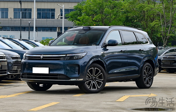 问界M7焕新版实车已到店 将于5月31日正式上市