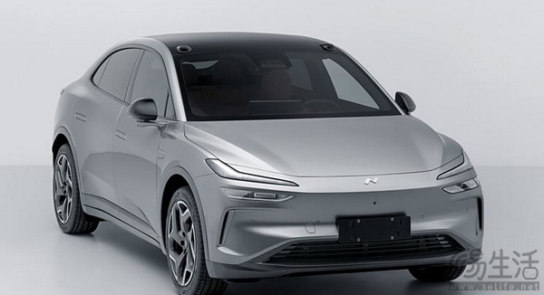 乐道L60内饰谍照曝光 中控简洁、后排带有屏幕 乐道L60内饰谍照曝光 中控简洁、后排带有屏幕