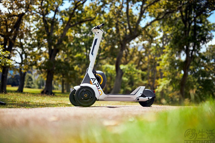 欢聚集团布局短出行领域，推出共享电动滑板车Ario