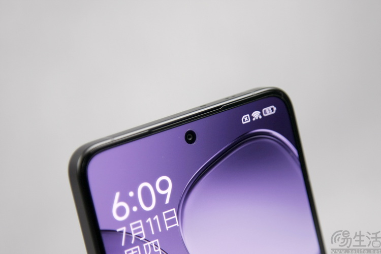 Redmi K70 至尊版首发评测：不止双芯、还够旗舰